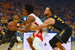 The Warriors made a choice on defense. Here’s how Houston has made them pay